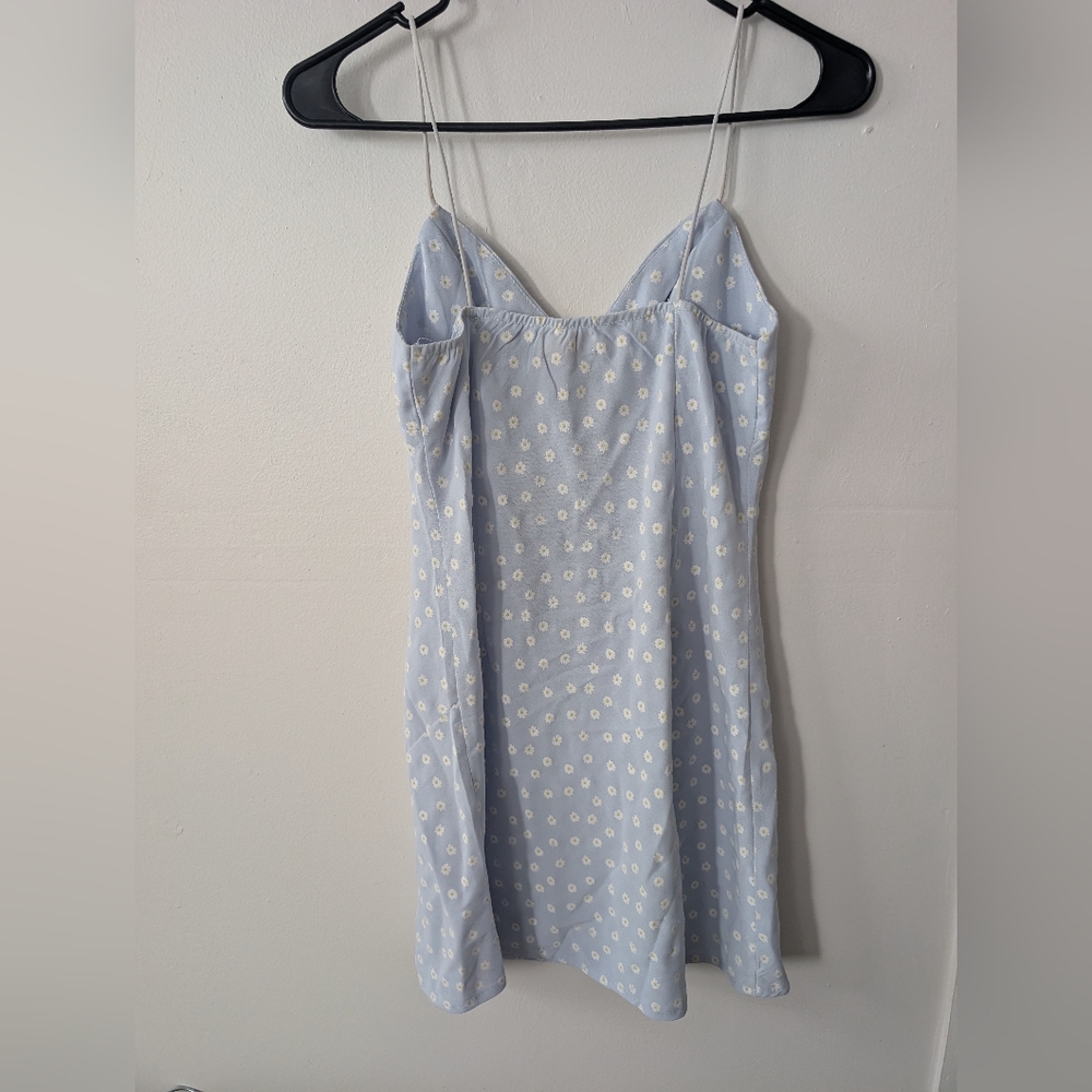 Rumor Baby Blue Daisy Floral Mini Dress With Slit Size 8 - Picture 2 of 5